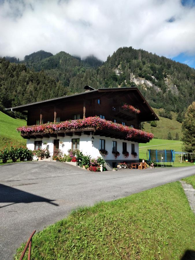 Apartamento Bio-Bauernhof Schiederhof Fusch an der Grossglocknerstrasse Exterior foto